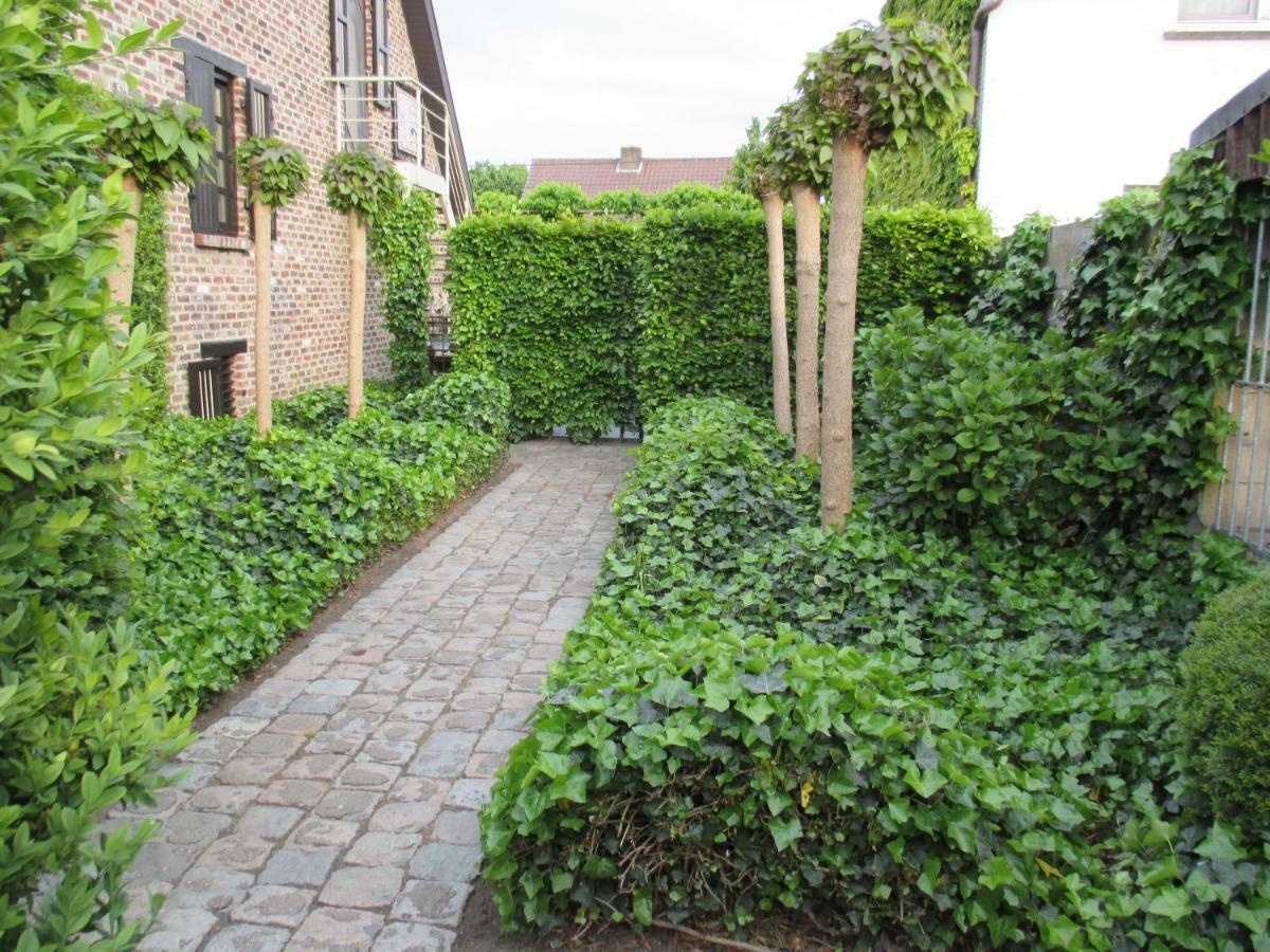 Vakantieverblijf-Beestenboel Retie Exterior photo